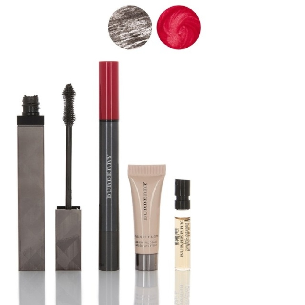 Burberry Makeup Gift Set - Picture 2 of 6